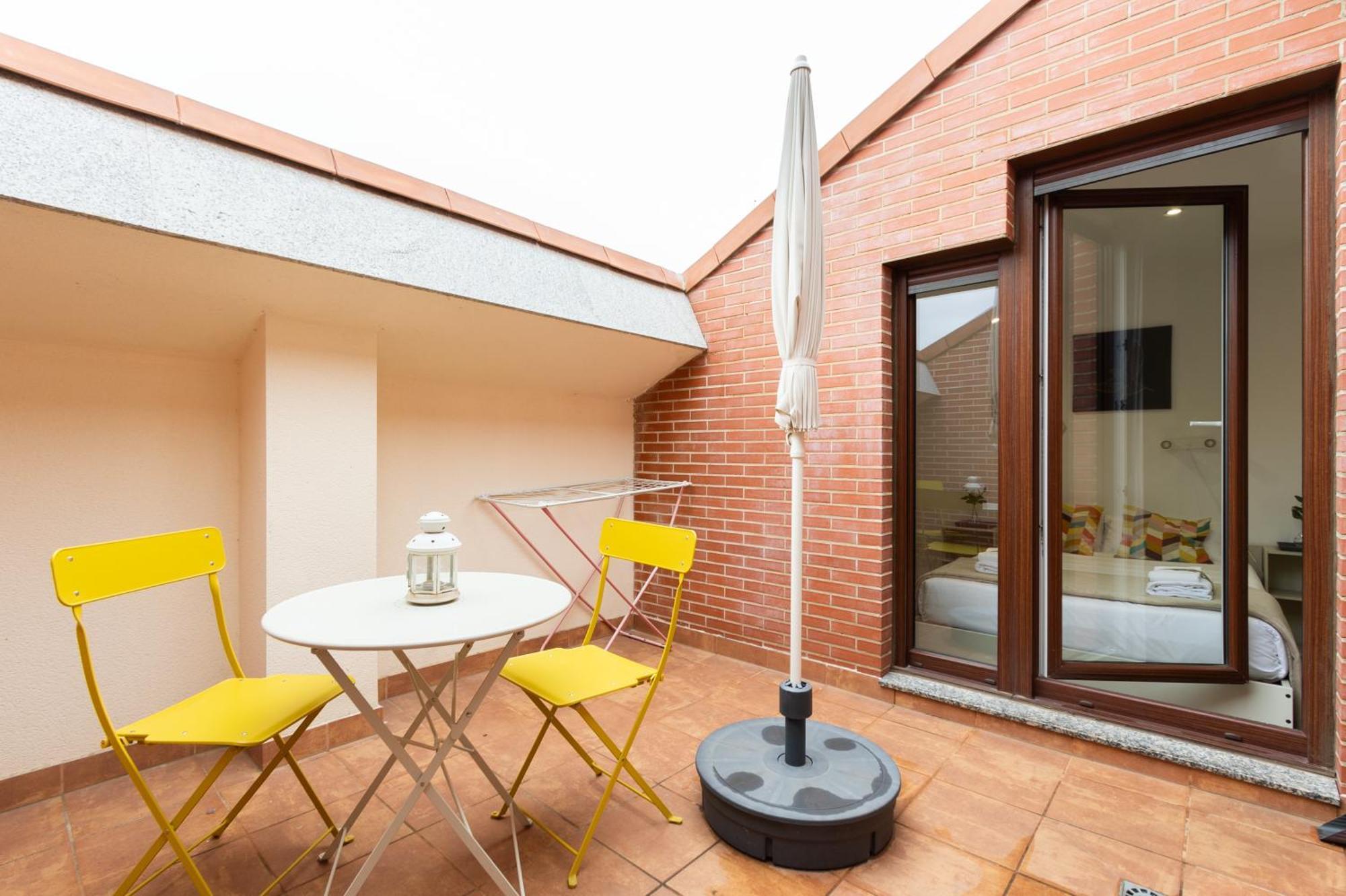 Insidehome Apartments - La Casita De Oscar ปาเลนเซีย ภายนอก รูปภาพ